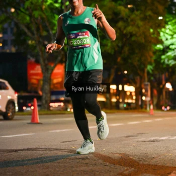 Runner Photo 3996195