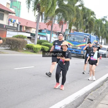 Runner Photo 3996200