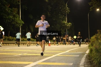 Runner Photo 3996203