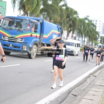Runner Photo 3996214