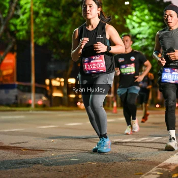Runner Photo 3996216