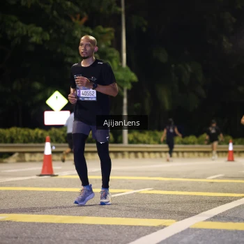 Runner Photo 3996229