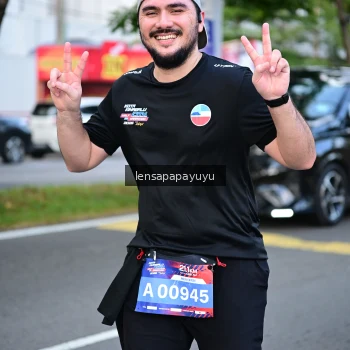 Runner Photo 3996239