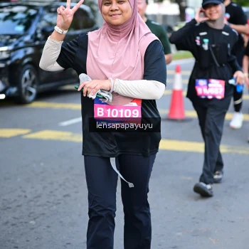 Runner Photo 3996240
