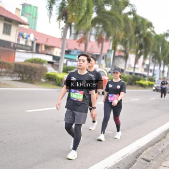 Runner Photo 3996253