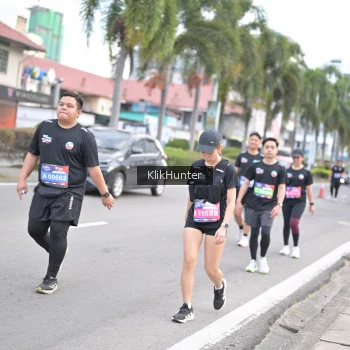 Runner Photo 3996256