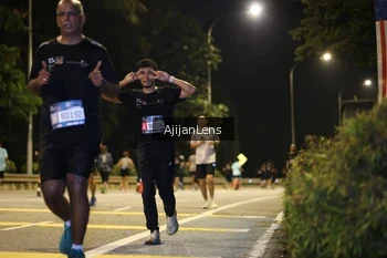 Runner Photo 3996266