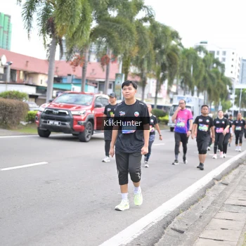 Runner Photo 3996294