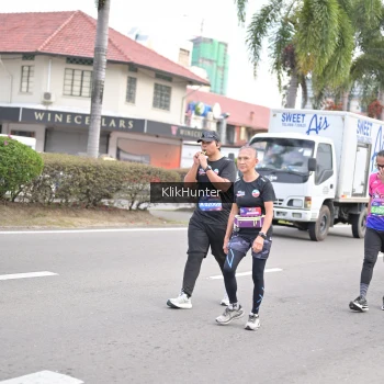 Runner Photo 3996298