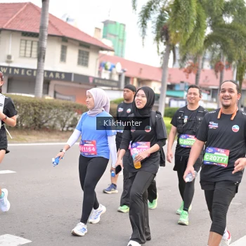 Runner Photo 3996309