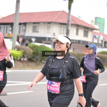 Runner Photo 3996320