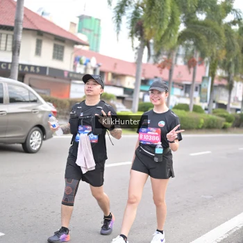 Runner Photo 3996342