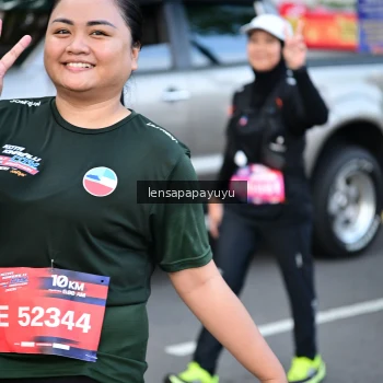 Runner Photo 3996345