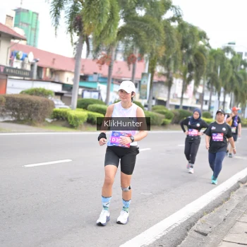 Runner Photo 3996358