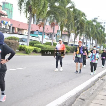Runner Photo 3996369