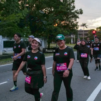 Runner Photo 3996372
