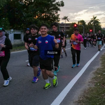 Runner Photo 3996385