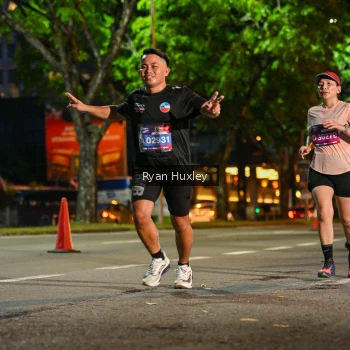 Runner Photo 3996386