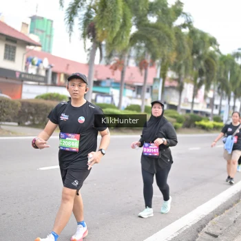 Runner Photo 3996387