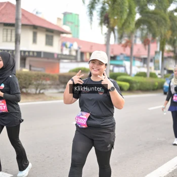 Runner Photo 3996413