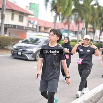 Runner Photo 3996427