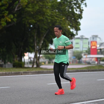 Runner Photo 3996483