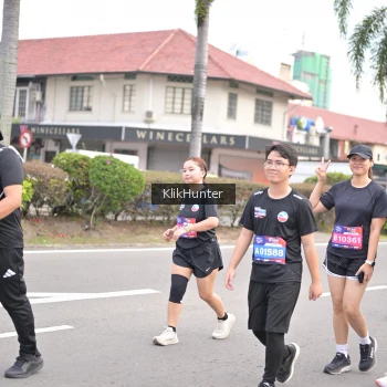 Runner Photo 3996489