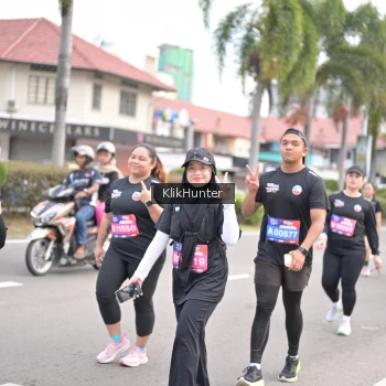 Runner Photo 3996494