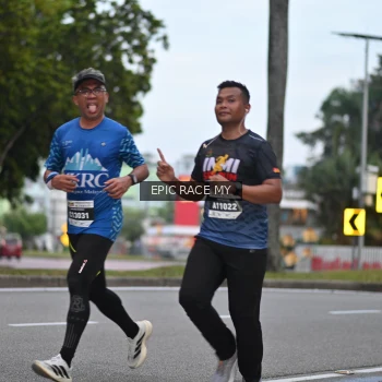 Runner Photo 3996513