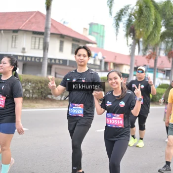 Runner Photo 3996529