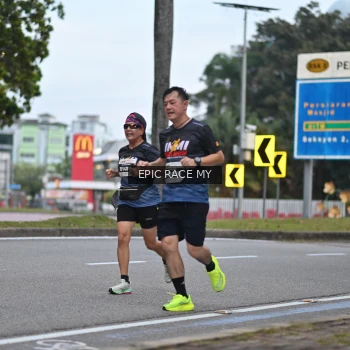 Runner Photo 3996549