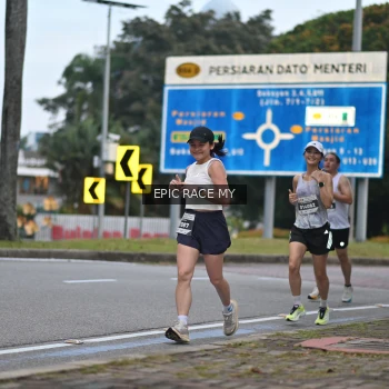Runner Photo 3996562