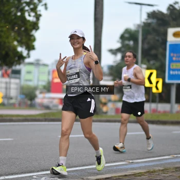 Runner Photo 3996587