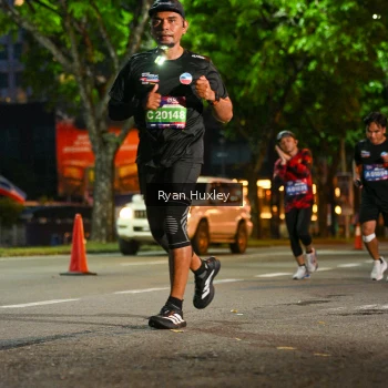 Runner Photo 3996596