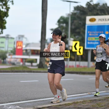 Runner Photo 3996597