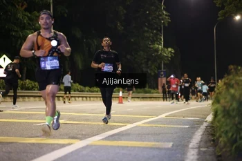 Runner Photo 3996611
