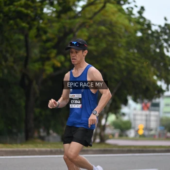 Runner Photo 3996613
