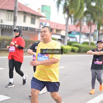 Runner Photo 3996624