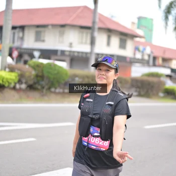 Runner Photo 3996633