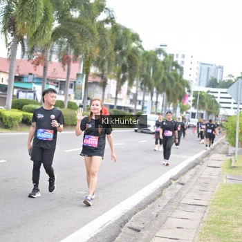 Runner Photo 3996654