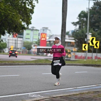 Runner Photo 3996655