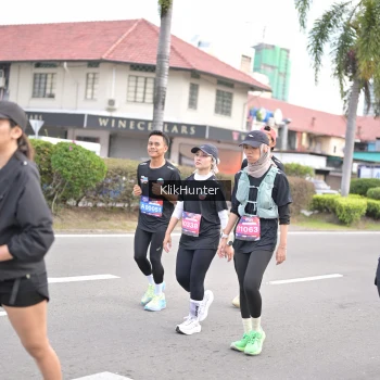 Runner Photo 3996665