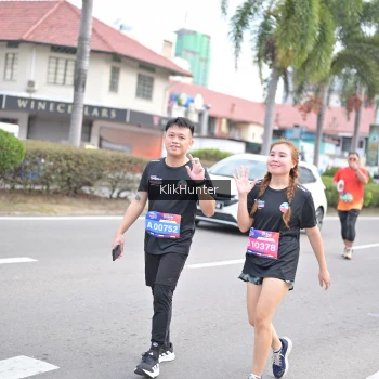 Runner Photo 3996669