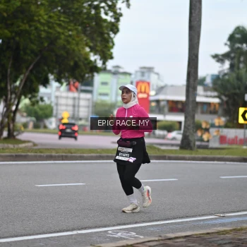 Runner Photo 3996670
