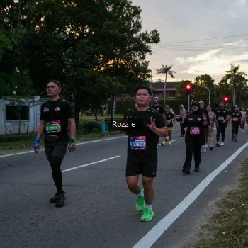Runner Photo 3996675