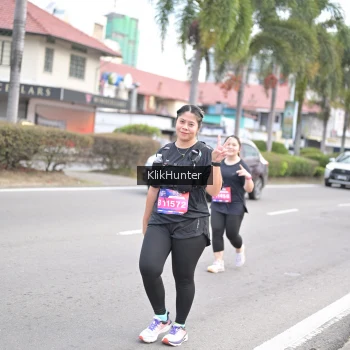 Runner Photo 3996681