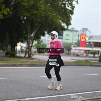 Runner Photo 3996682