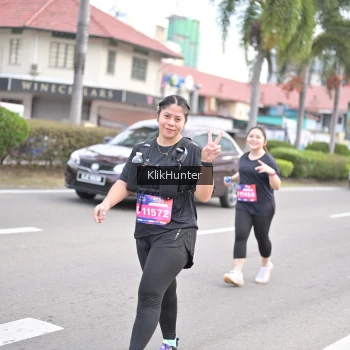 Runner Photo 3996692