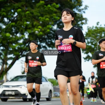 Runner Photo 3996703