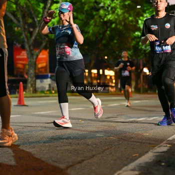Runner Photo 3996737